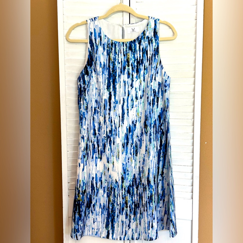 Homebody Boutique Size Small sleeveless shift dress